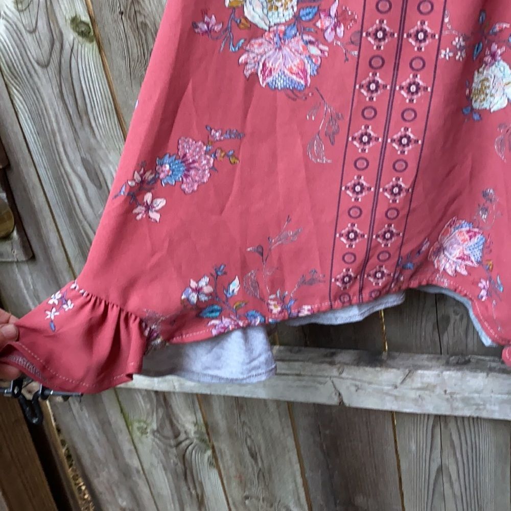 Jolt Ruffle Tank Top sz. M - Picture 2 of 3